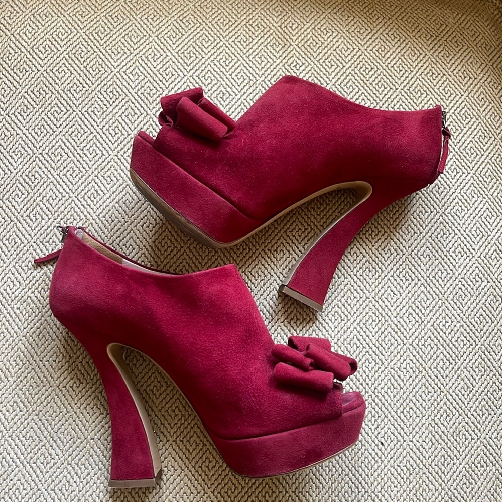 Miu Miu Burgundy Peep Toe Heels, 38